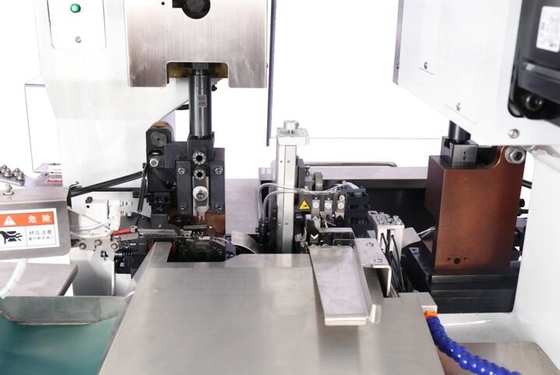 Moteur servo de rabattement de MITSUBISHI de machine de câble multifonctionnel une garantie d'an